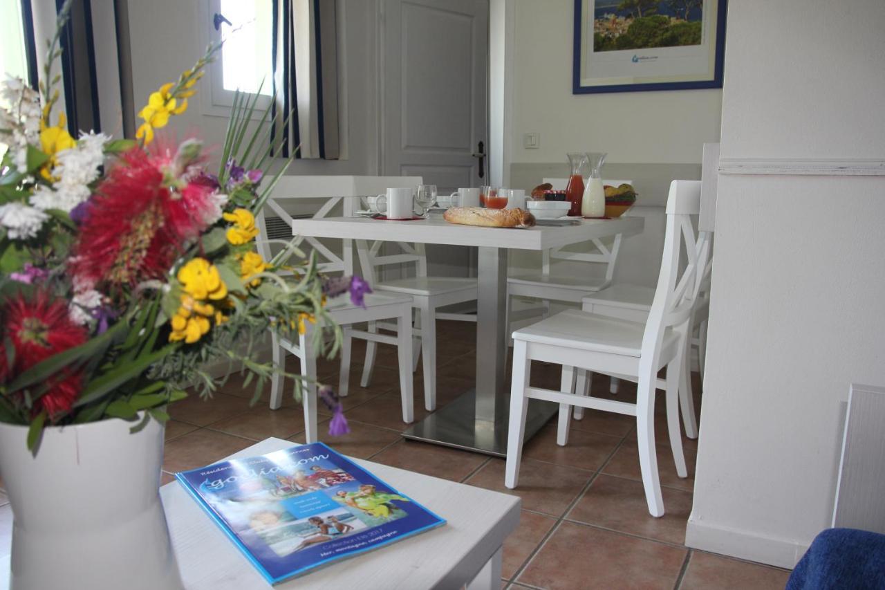 Residence Goelia Le Domaine De La Pinede Le Lavandou Luaran gambar
