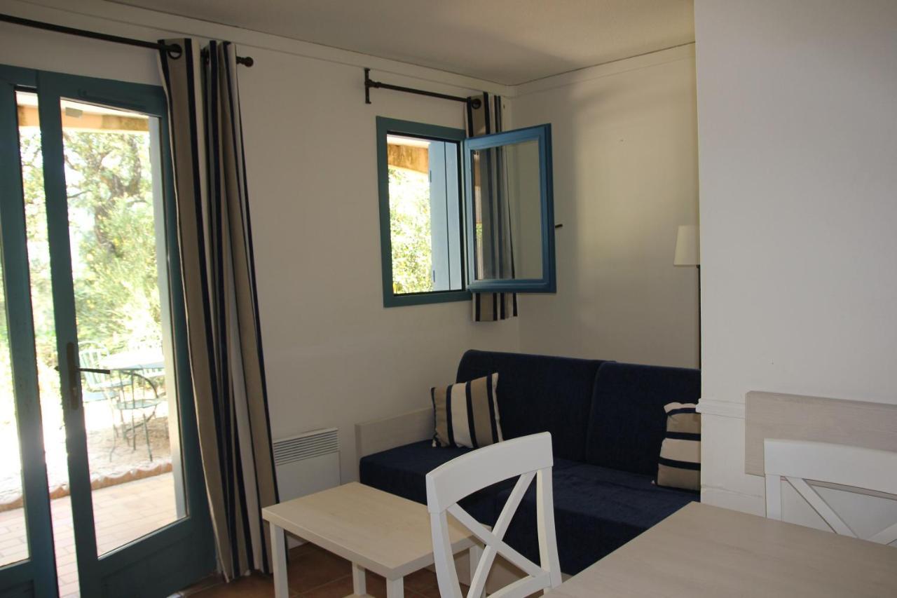 Residence Goelia Le Domaine De La Pinede Le Lavandou Luaran gambar