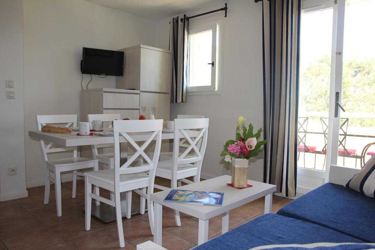 Residence Goelia Le Domaine De La Pinede Le Lavandou Luaran gambar