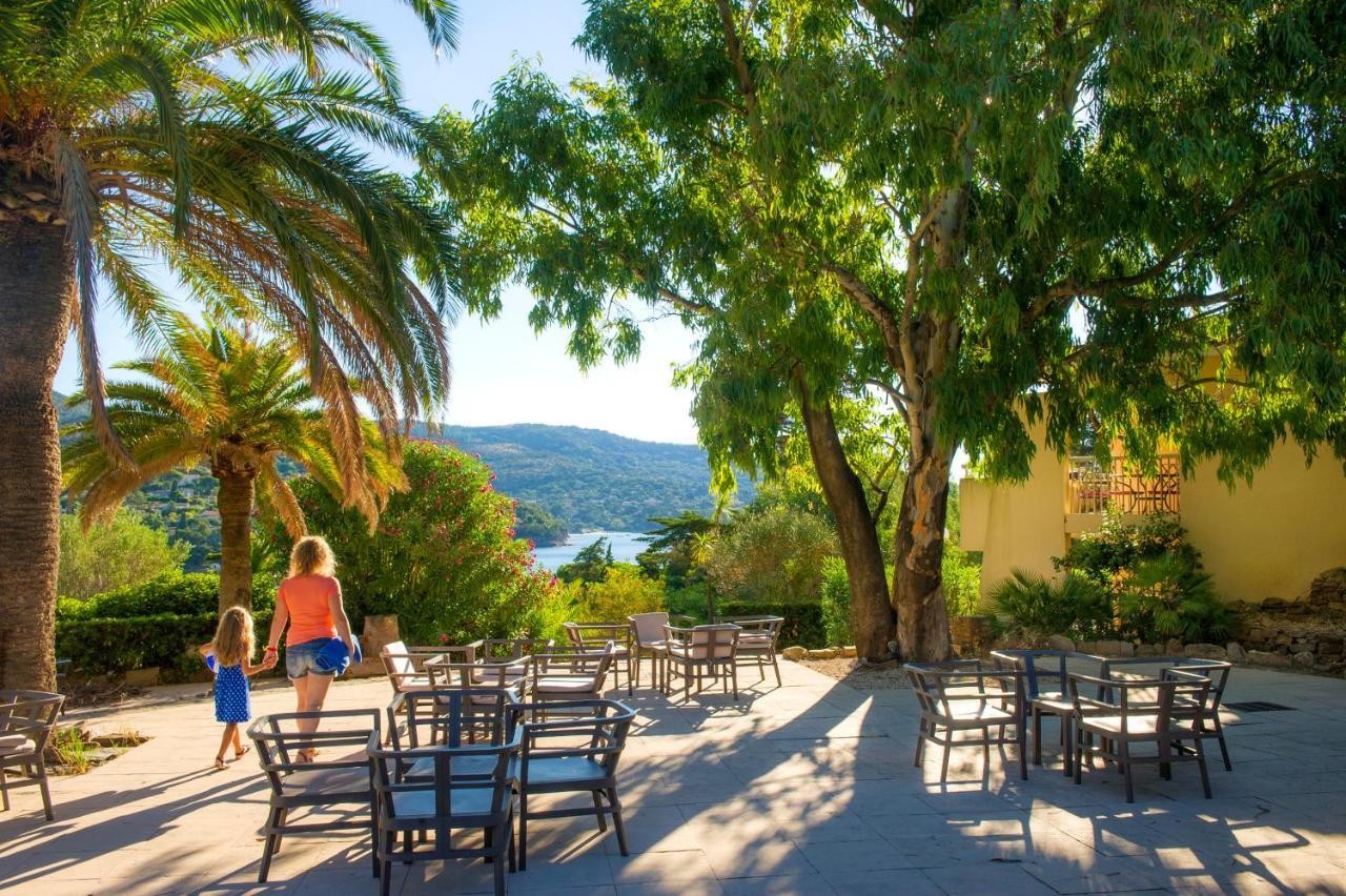 Residence Goelia Le Domaine De La Pinede Le Lavandou Luaran gambar