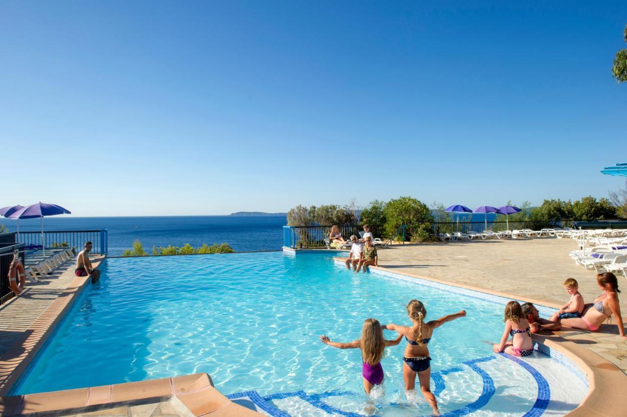 Residence Goelia Le Domaine De La Pinede Le Lavandou Luaran gambar